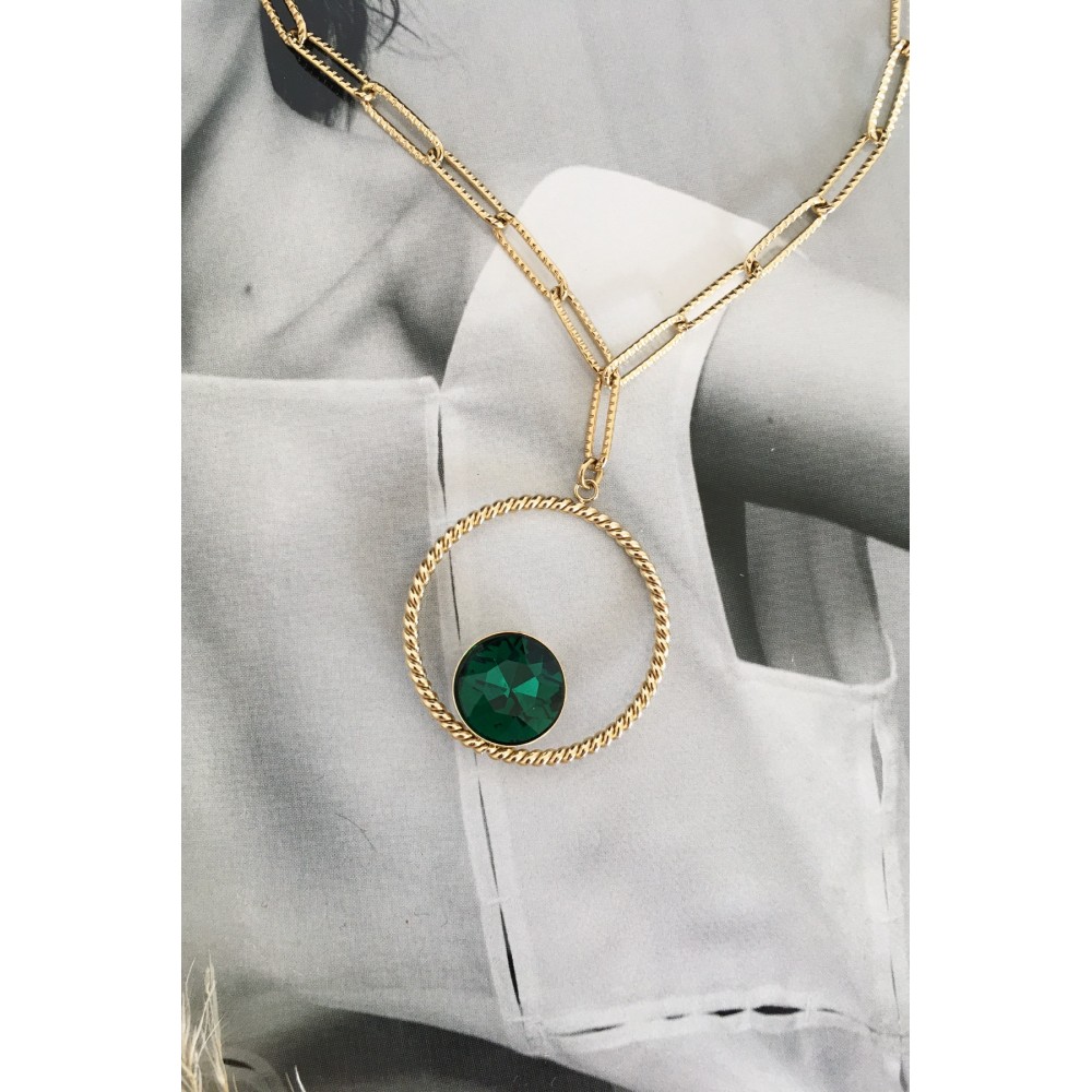 Emerald gold necklace